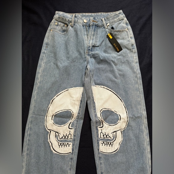 Skull printed jeans from SHEIN - Picture 2 of 3